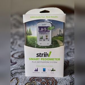 Striiv Smart Pedometer - NEW  In Box Pedometer